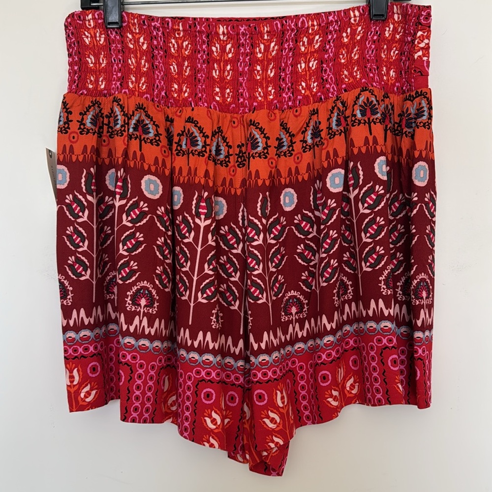 Anthropologie Ruched Wide-Leg Shorts Bohemian Red Patterned - Picture 3 of 6